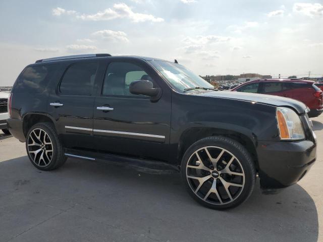 1GKS2EEF5CR124010 - 2012 GMC YUKON DENALI BLACK photo 4