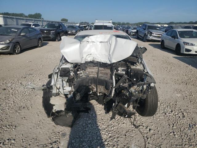 5XXGT4L39LG384138 - 2020 KIA OPTIMA LX WHITE photo 5