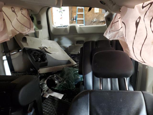 2C4RC1BG2ER398338 - 2014 CHRYSLER TOWN & COU TOURING SILVER photo 10