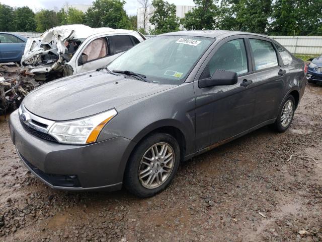 1FAHP35N99W178185 - 2009 FORD FOCUS SE GRAY photo 1