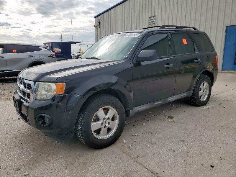 2010 FORD ESCAPE XLS, 