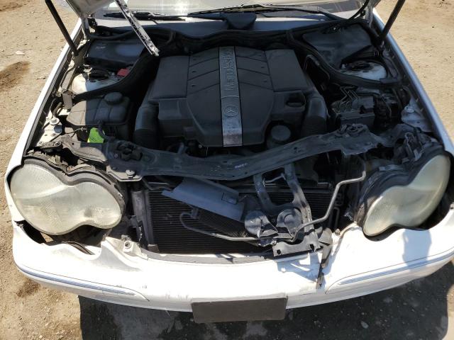 WDBRF61J32F283783 - 2002 MERCEDES-BENZ C 240 Ақ фото 11