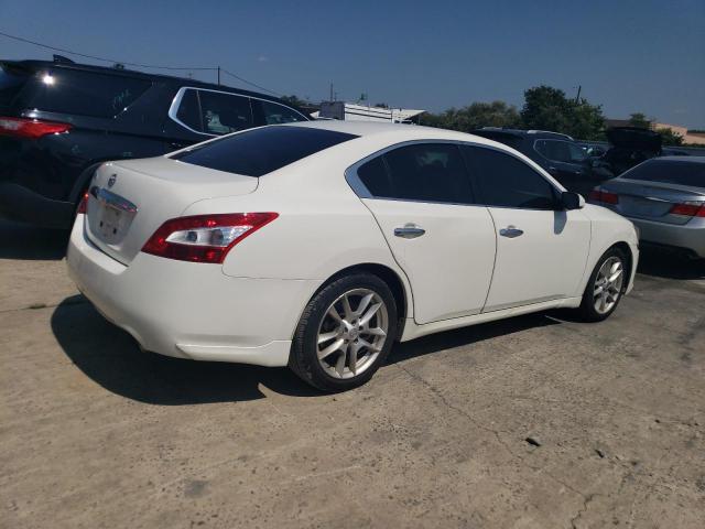 1N4AA51E09C858711 - 2009 NISSAN MAXIMA S WHITE photo 3