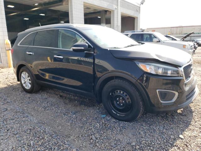 5XYPG4A39HG192566 - 2017 KIA SORENTO LX BLACK photo 4