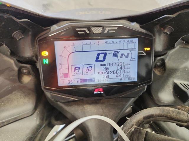 JS1DM11B9P7100220 - 2023 SUZUKI GSX-R1000 WHITE photo 7