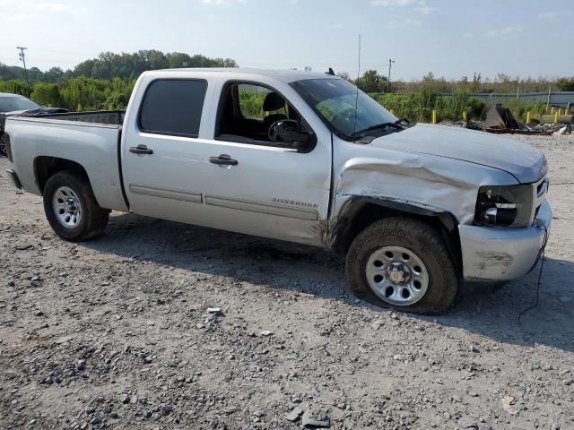 3GCPCREA6BG356303 - 2011 CHEVROLET SILVERADO C1500  LS SILVER photo 4