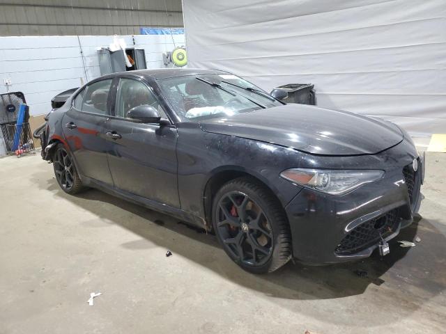 ZARFANAN4L7629891 - 2020 ALFA ROMEO GIULIA 黑色 照片 4