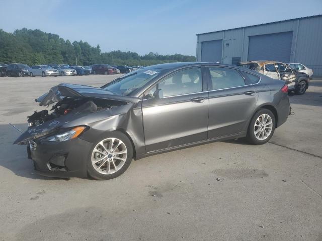 3FA6P0HD1KR149801 - 2019 FORD FUSION SE GRAY photo 1