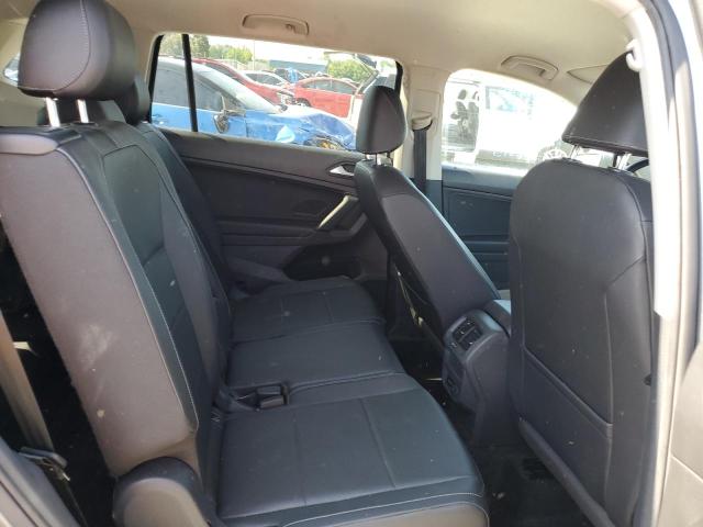 3VV3B7AX7KM046888 - 2019 VOLKSWAGEN TIGUAN SE Сұр фото 11
