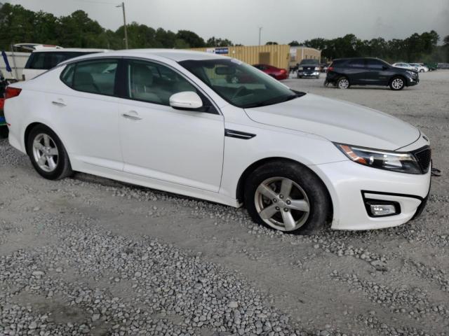 KNAGM4A72F5557099 - 2015 KIA OPTIMA LX WHITE photo 4