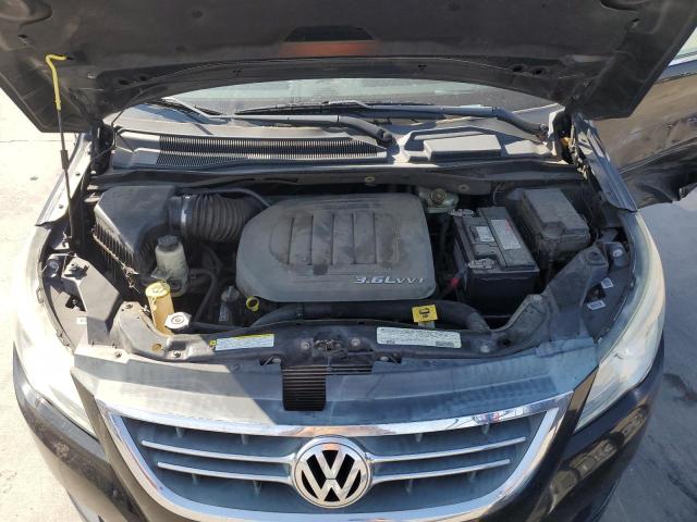 2C4RVABG9CR127638 - 2012 VOLKSWAGEN ROUTAN SE BLACK photo 11