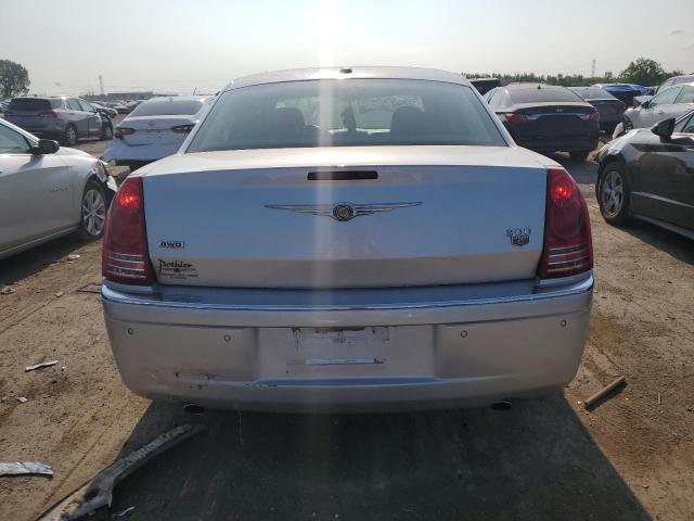 2C3CK6CT9AH148035 - 2010 CHRYSLER 300C SILVER photo 6