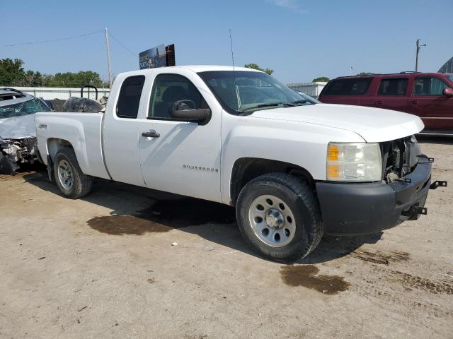 1GCEK19039Z102975 - 2009 CHEVROLET SILVERADO K1500 WHITE photo 4