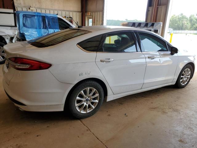 3FA6P0G77JR183719 - 2018 FORD FUSION S WHITE photo 3