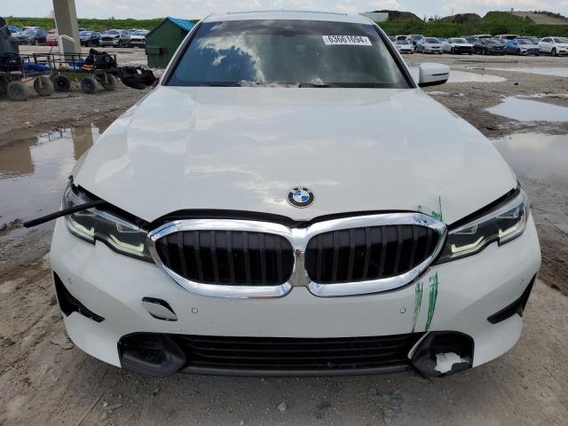 3MW5R1J04L8B32203 - 2020 BMW 330I WHITE photo 5