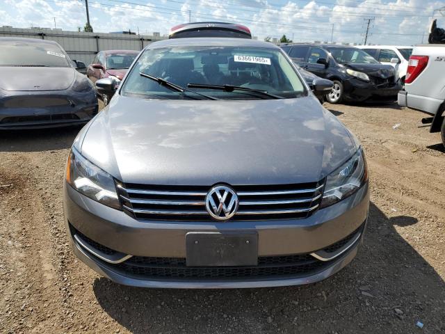 1VWAS7A32FC020643 - 2015 VOLKSWAGEN PASSAT S CHARCOAL photo 5