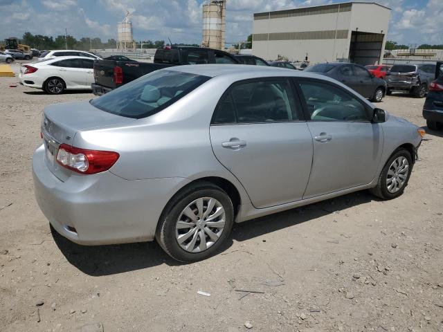 5YFBU4EE5DP117450 - 2013 TOYOTA COROLLA BASE Gümüş foto 3