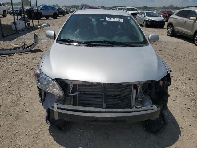 5YFBU4EE5DP117450 - 2013 TOYOTA COROLLA BASE Gümüş foto 5