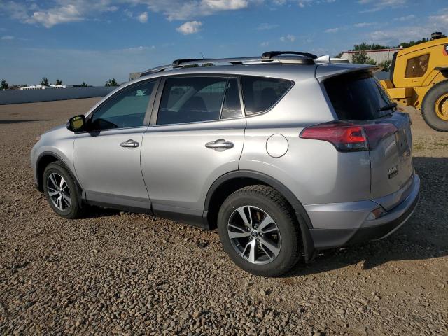 2T3RFREV3HW670485 - 2017 TOYOTA RAV4 XLE SILVER photo 2