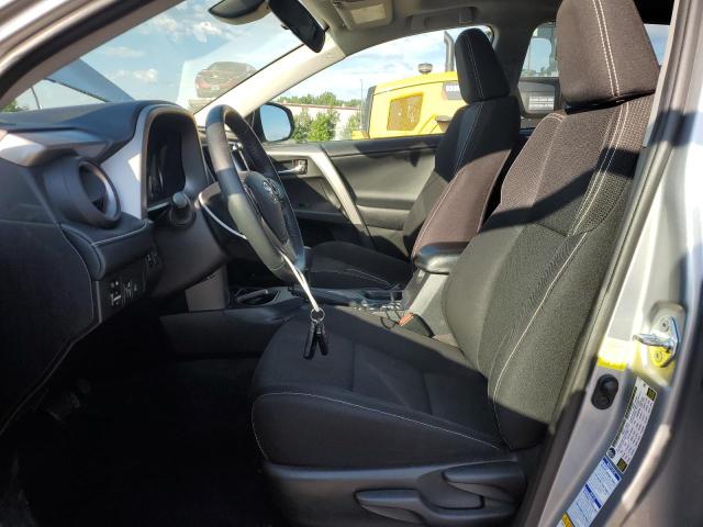 2T3RFREV3HW670485 - 2017 TOYOTA RAV4 XLE SILVER photo 7