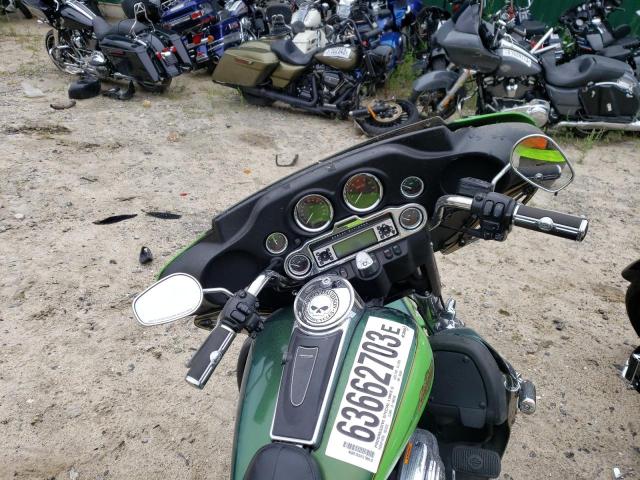 1HD1FC4167Y705824 - 2007 HARLEY-DAVIDSON FLHTCUI 绿色 照片 5