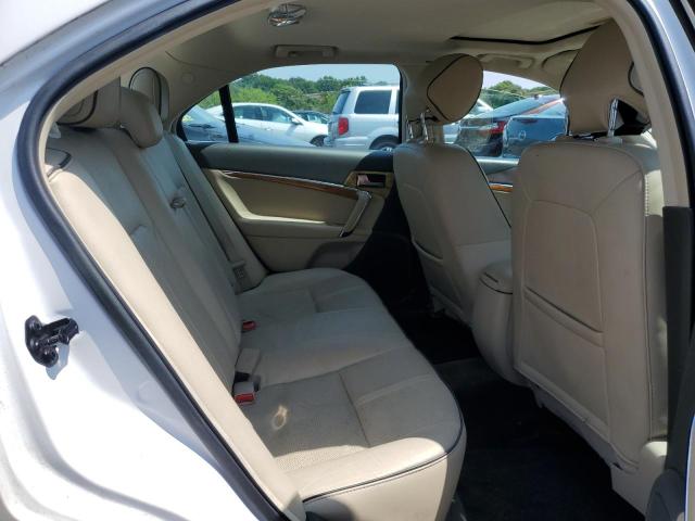 3LNHL2JC1CR830713 - 2012 LINCOLN MKZ WHITE photo 10