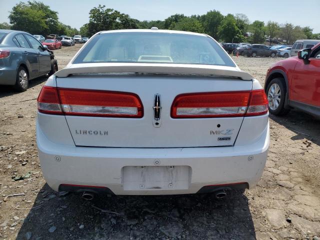 3LNHL2JC1CR830713 - 2012 LINCOLN MKZ WHITE photo 6