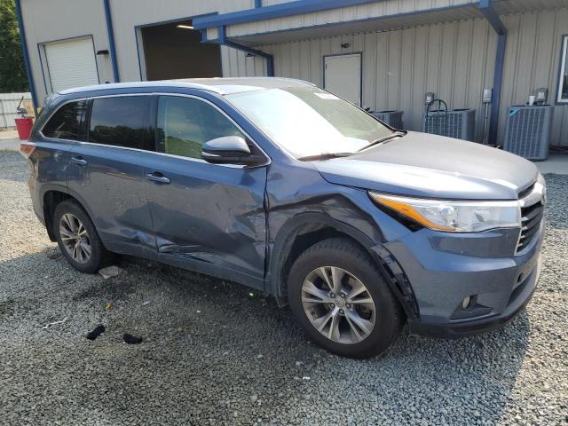 5TDJKRFH3FS142638 - 2015 TOYOTA HIGHLANDER XLE 蓝色 照片 4