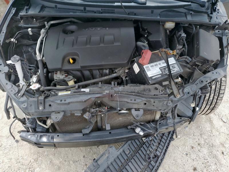 2T1BURHE3JC975049 - 2018 TOYOTA COROLLA L BLACK photo 11