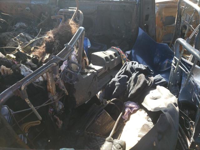 2T1KR32E58C717505 - 2008 TOYOTA COROLLA MA XR BURN photo 11