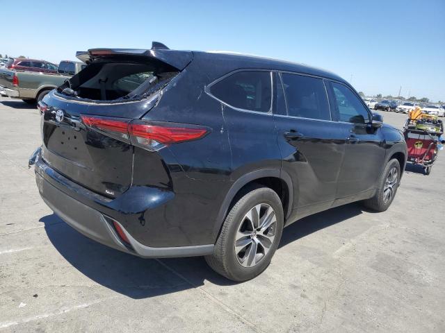 5TDHZRAH0NS551101 - 2022 TOYOTA HIGHLANDER XLE BLACK photo 3
