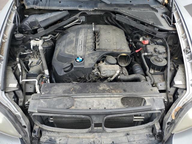 5UXZV4C56CL747031 - 2012 BMW X5 XDRIVE35I GRAY photo 12