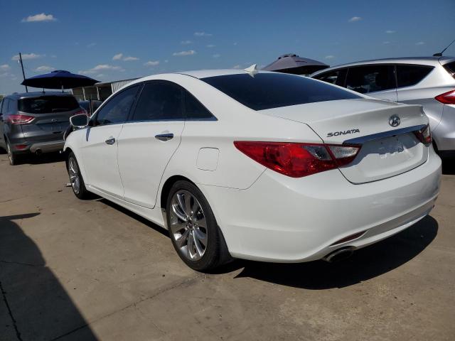 5NPEC4AC4DH768392 - 2013 HYUNDAI SONATA SE WHITE photo 2