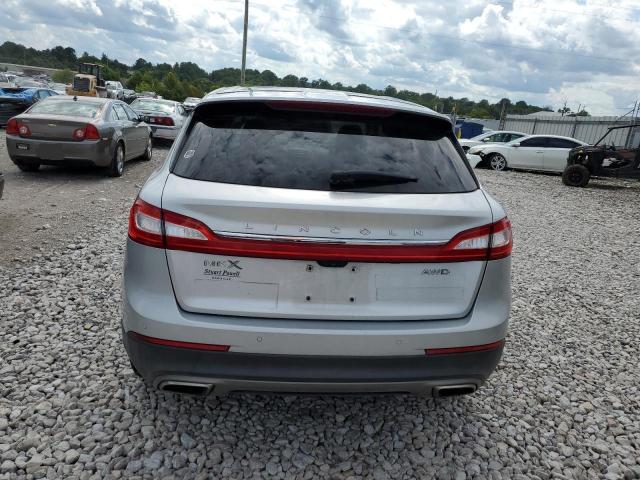 2LMTJ8LR8GBL39374 - 2016 LINCOLN MKX RESERVE SILVER photo 6