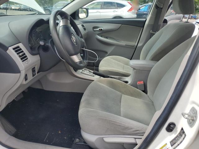 2T1BU4EE9DC966948 - 2013 TOYOTA COROLLA BASE Белый фото 7