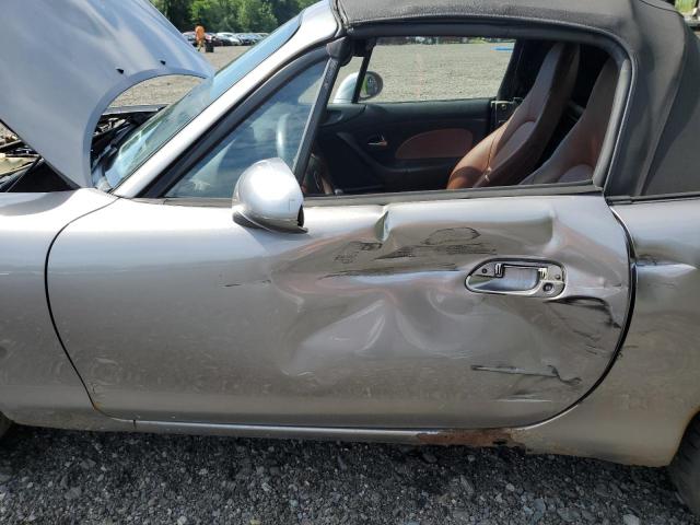 JM1NB353520224582 - 2002 MAZDA MX-5 MIATA BASE SILVER photo 7