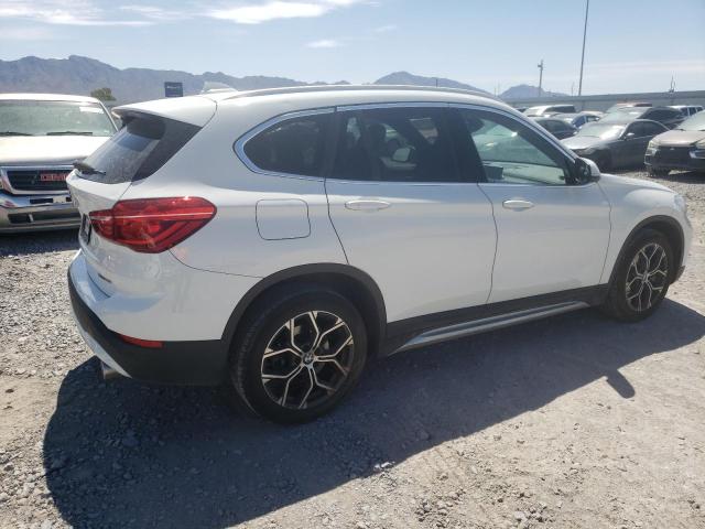 WBXJG9C07L5P84834 - 2020 BMW X1 XDRIVE28I WHITE photo 3