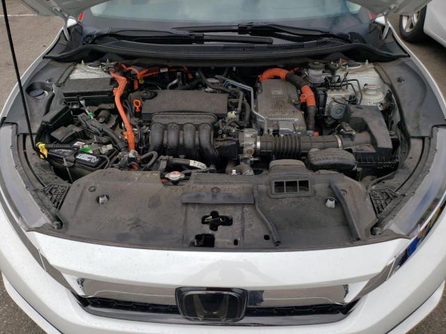 JHMZC5F10KC004934 - 2019 HONDA CLARITY WHITE photo 11