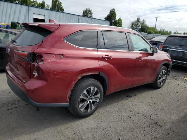 5TDKDRAH1PS016530 - 2023 TOYOTA HIGHLANDER L წითელი ფოტო 3