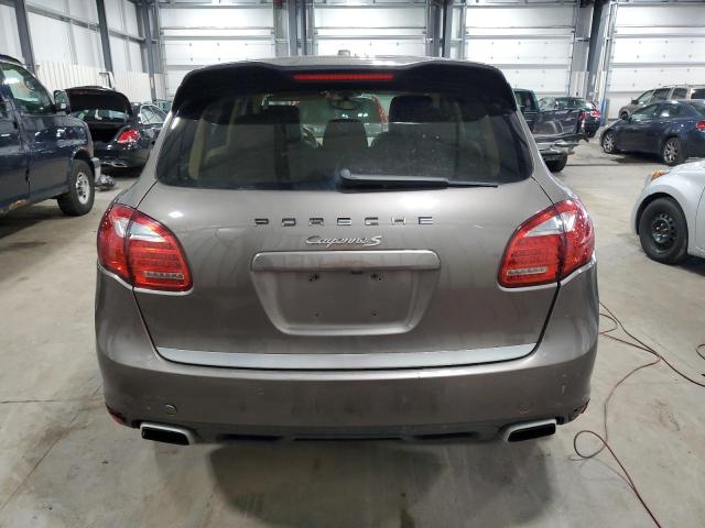 WP1AB2A28BLA44127 - 2011 PORSCHE CAYENNE S BROWN photo 6