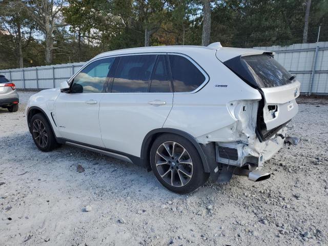 5UXKT0C57J0V98966 - 2018 BMW X5 XDR40E WHITE photo 2