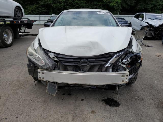 1N4AL3AP2HN346595 - 2017 NISSAN ALTIMA 2.5 WHITE photo 5