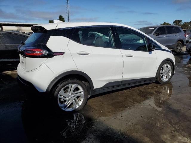 1G1FW6S0XP4176512 - 2023 CHEVROLET BOLT EV 1LT WHITE photo 3