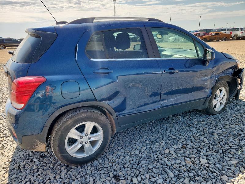 3GNCJLSB0KL304789 - 2019 CHEVROLET TRAX 1LT Bleu photo 3