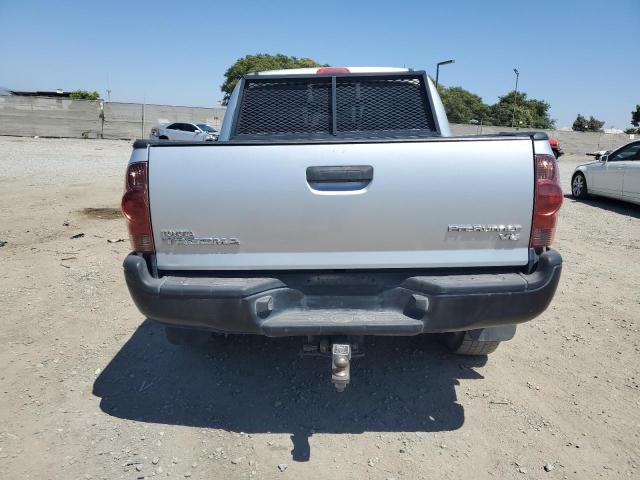 5TFJU4GN1DX040179 - 2013 TOYOTA TACOMA DOUBLE CAB PRERUNNER SILVER photo 6