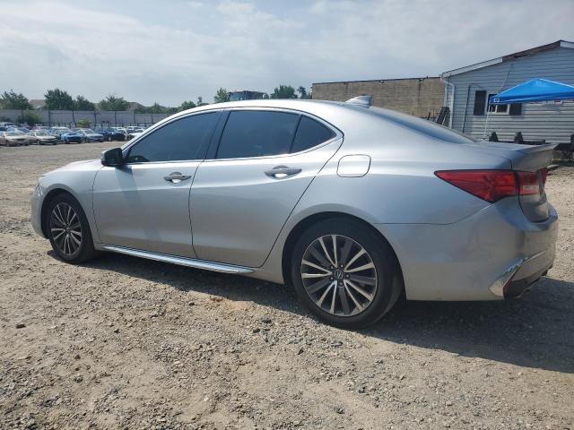 19UUB3F75JA006665 - 2018 ACURA TLX ADVANCE SILVER photo 2