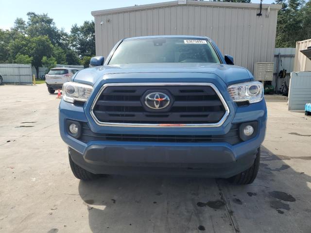 3TMAZ5CN4KM086136 - 2019 TOYOTA TACOMA DOUBLE CAB BLUE photo 5