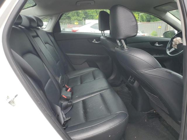 3KPF54AD5LE247191 - 2020 KIA FORTE EX 白色 照片 10