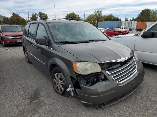 2A4RR8DX7AR415739 - 2010 CHRYSLER TOWN & COU TOURING PLUS GRAY photo 1