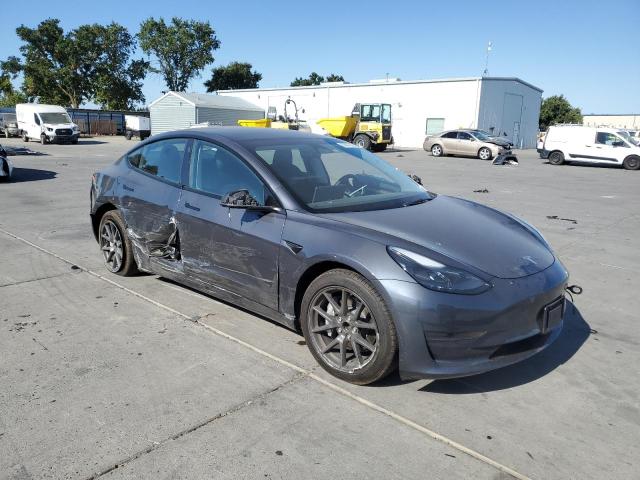 5YJ3E1EA1PF668195 - 2023 TESLA MODEL 3 გრაფიტი ფოტო 4